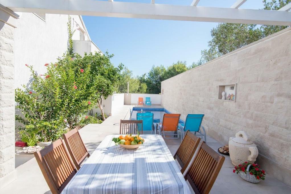 סופטאר Apartments Petranic מראה חיצוני תמונה