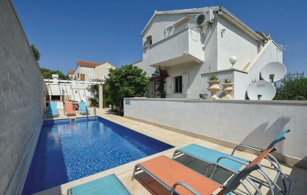 סופטאר Apartments Petranic מראה חיצוני תמונה