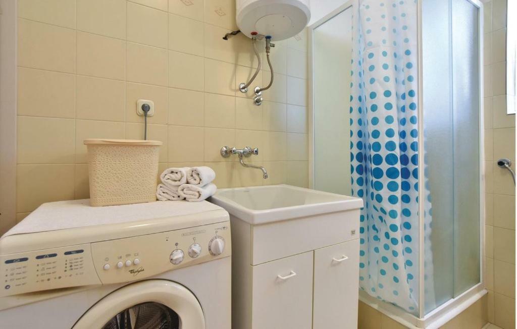 סופטאר Apartments Petranic מראה חיצוני תמונה