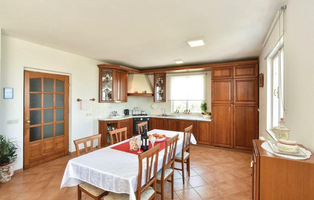 סופטאר Apartments Petranic מראה חיצוני תמונה