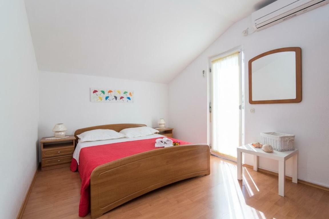 סופטאר Apartments Petranic מראה חיצוני תמונה
